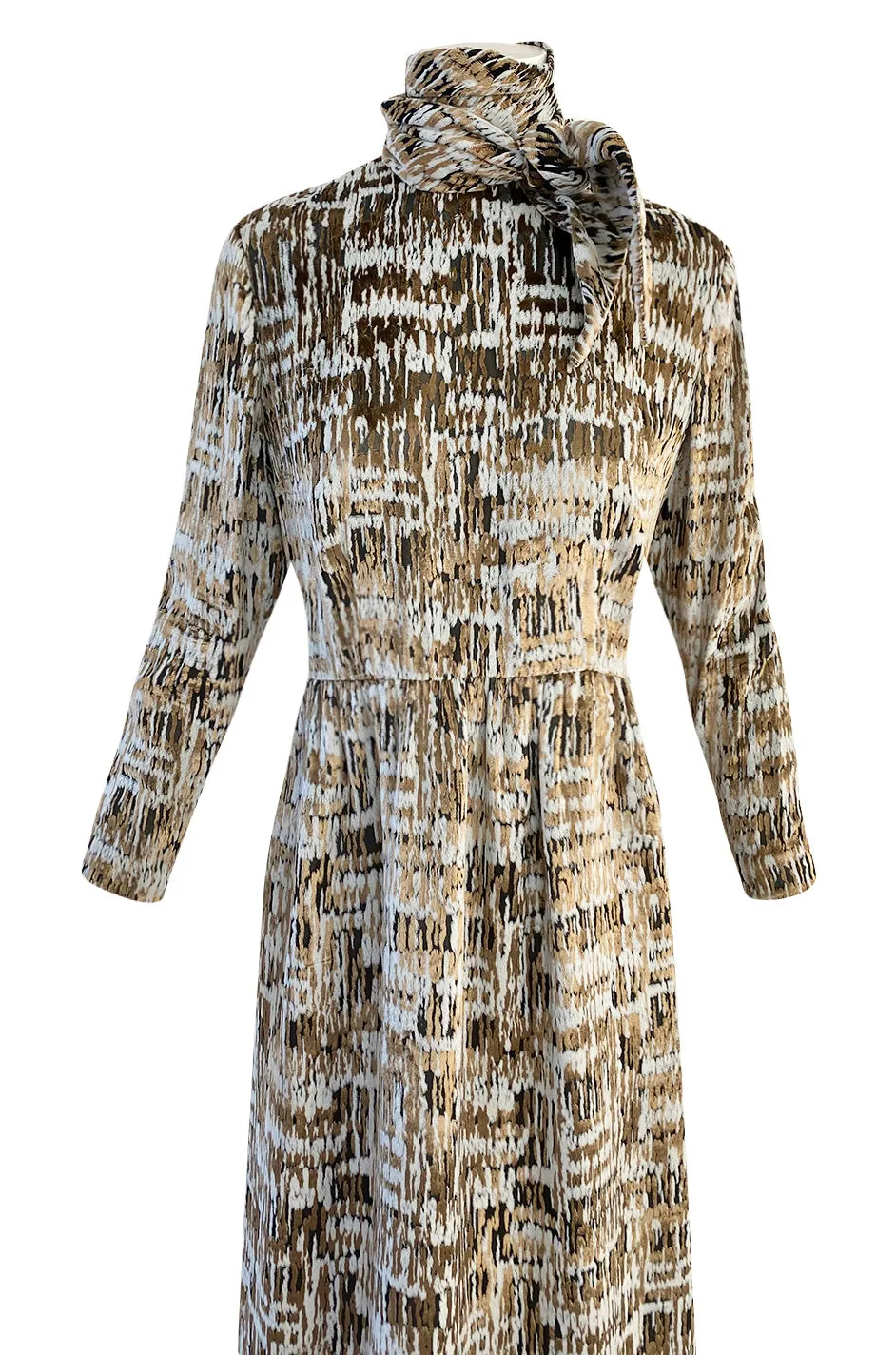 1960s Bill Blass Metallic Gold & Ivory Fused Silk Velvet Dress w Attached Neck Tie