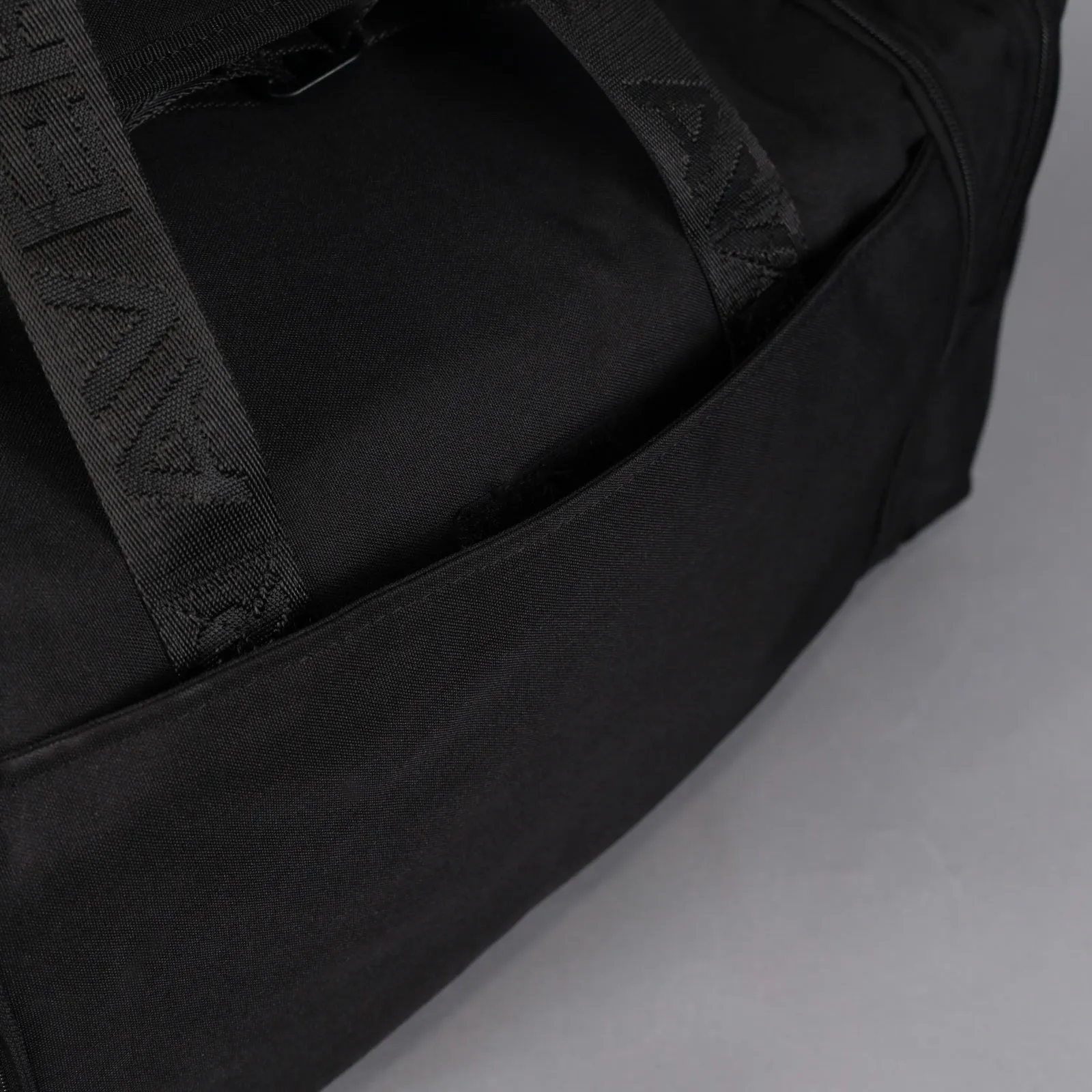 30L Perfect Duffle Bag Alpha Black (3 Pockets w/Full Velcro Front)