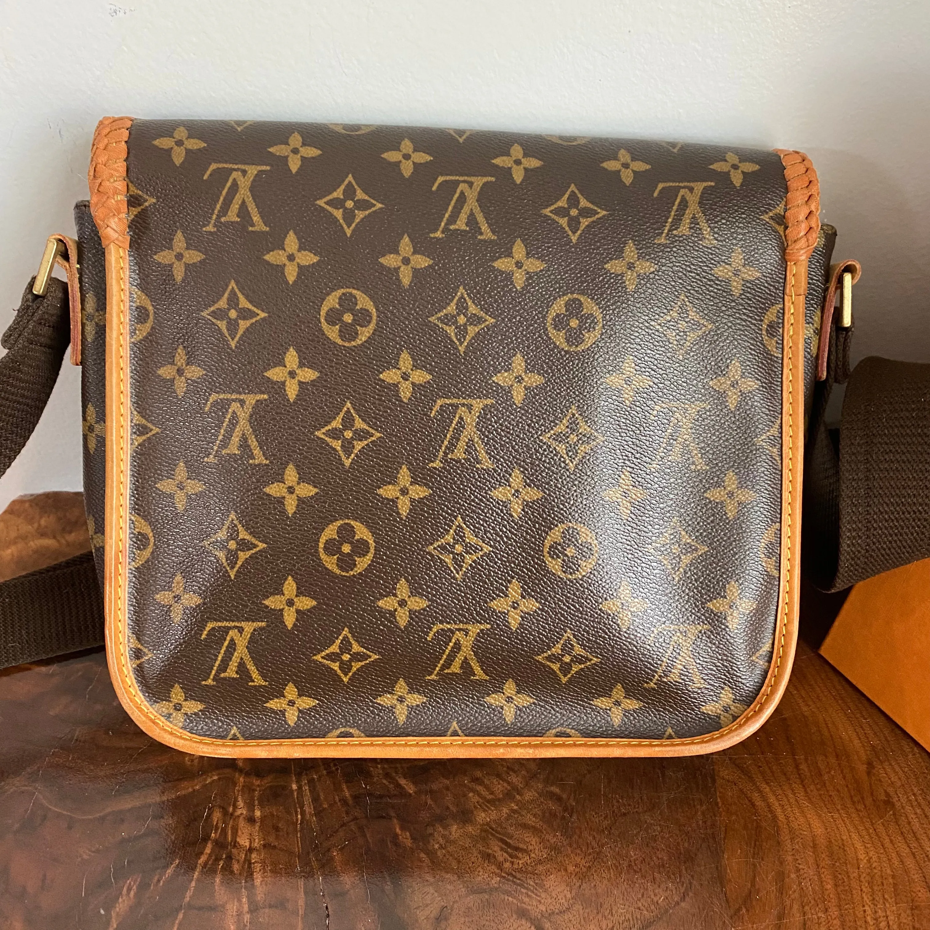 The Peacock Messenger - Vintage Monogram in Tan